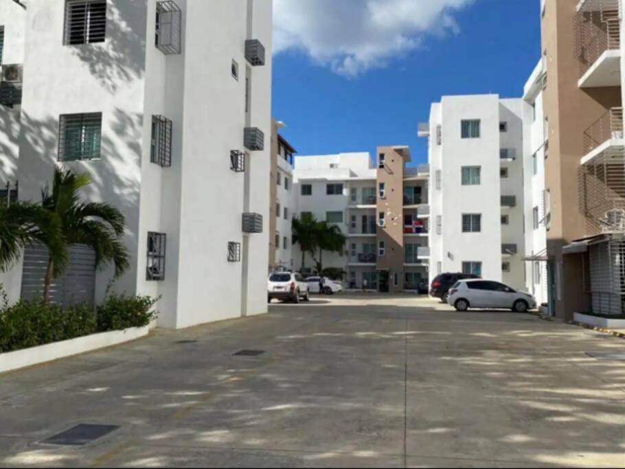 Comodas 3 Hab Con Piscina, Wifi 1Er Nivel Santiago De Los Caballeros Buitenkant foto
