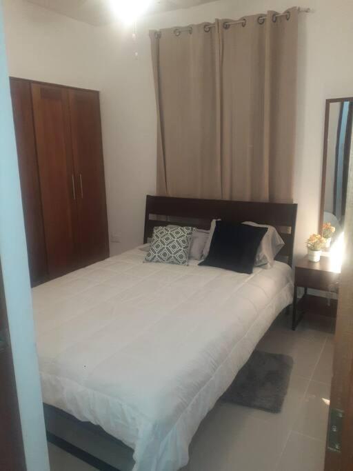 Comodas 3 Hab Con Piscina, Wifi 1Er Nivel Santiago De Los Caballeros Buitenkant foto
